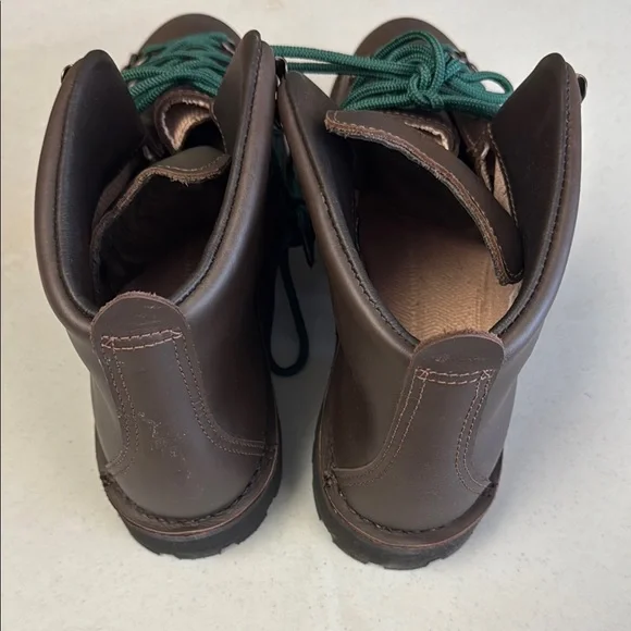 Danner Mountain Light II Men's Dark Brown Boots with Green Laces - 10 WIDE - Picture 5 of 6